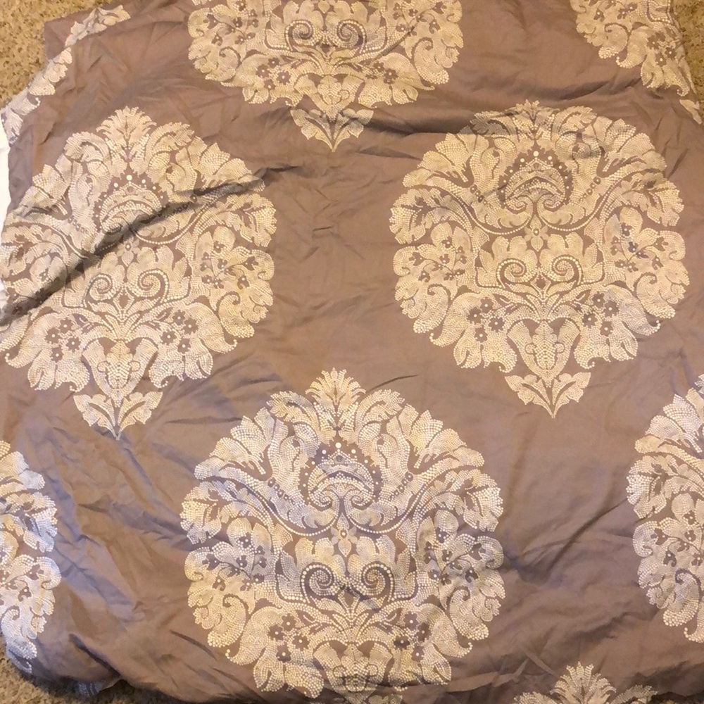 Queen duvet cover